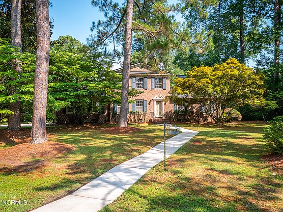 142 Willow Street, 90821 Steel City
