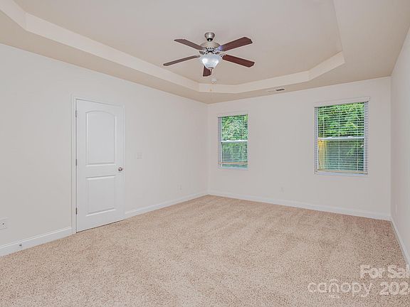 72 Green Tree, 34829 Gold Town