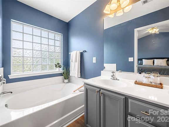 85 Sycamore Street, 48201 Silver City
