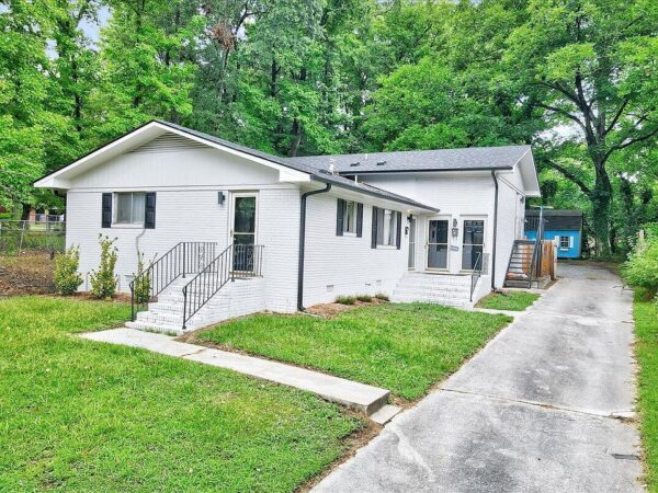 127 Lavender Lane, 68421 Lead City