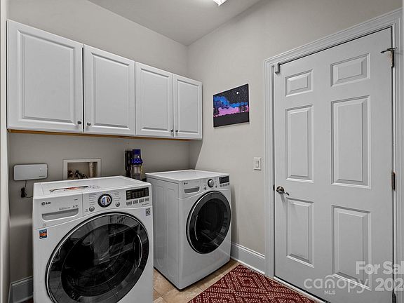 89 Heather Street, 47290 Iron Town