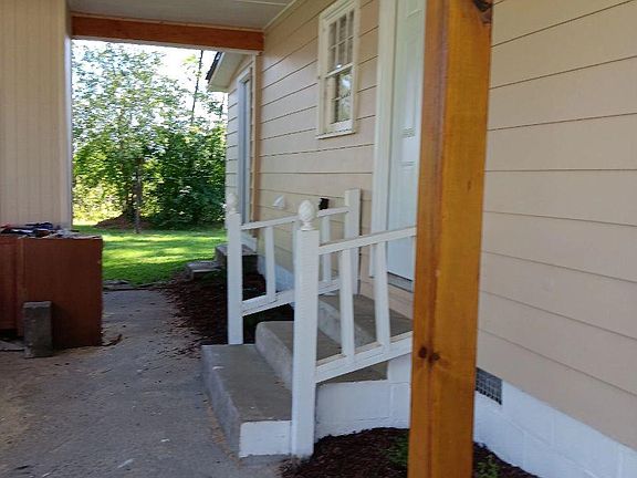 23 Amber Street, 94567 Silver City