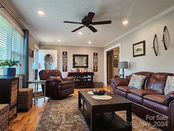 72 Fir Street, 48392 Silver City