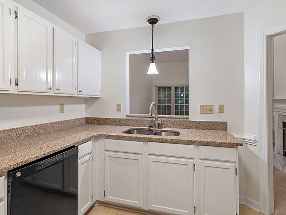 87 Heather Lane, 24680 Copper Town