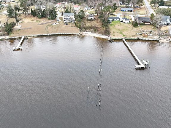 142 Hazel Street, 27653 Titanium Town